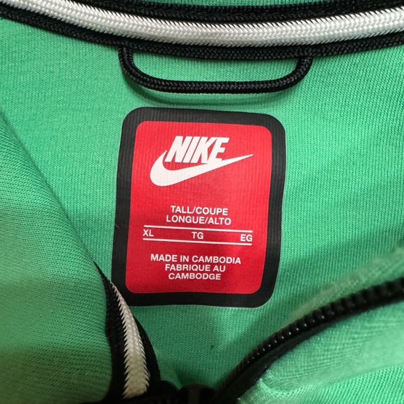 Nike Tech MINT Color - Picture 2 of 2